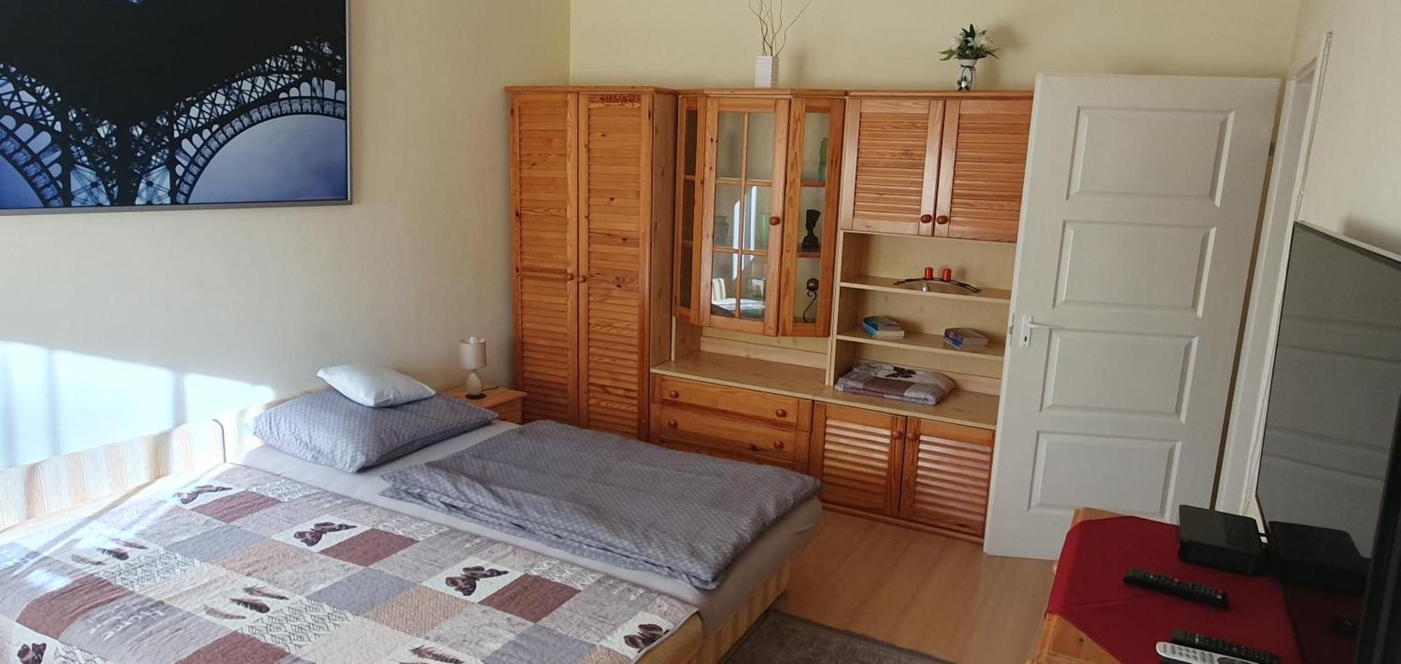 Hegyalja Apartman Zalaegerszeg Exterior photo